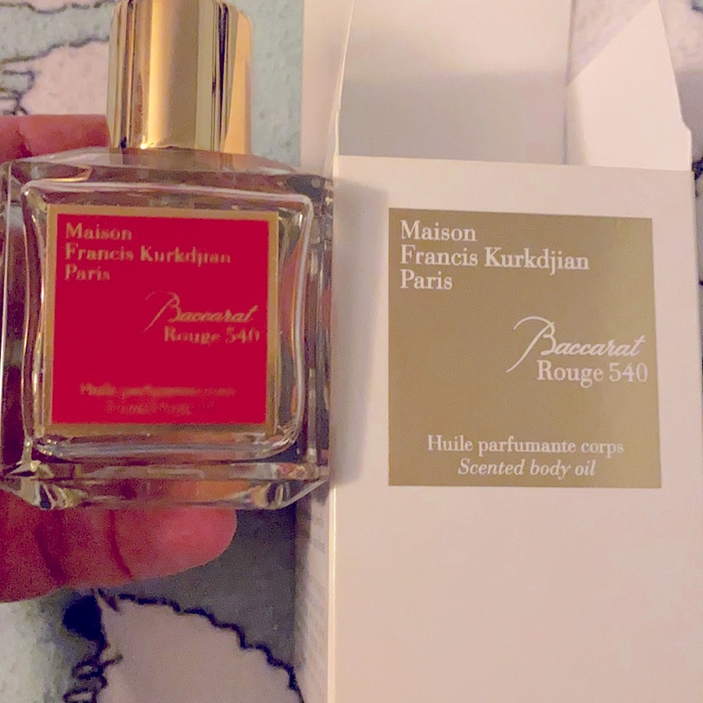 Manson Francis kirkdijan Paris baccarat rouge 540 scented body oil